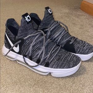 Kevin Durant men’s 8. Worn a handful of times!